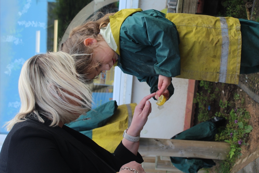 IMG_9849-LFOSTER-LAP (683×1024)